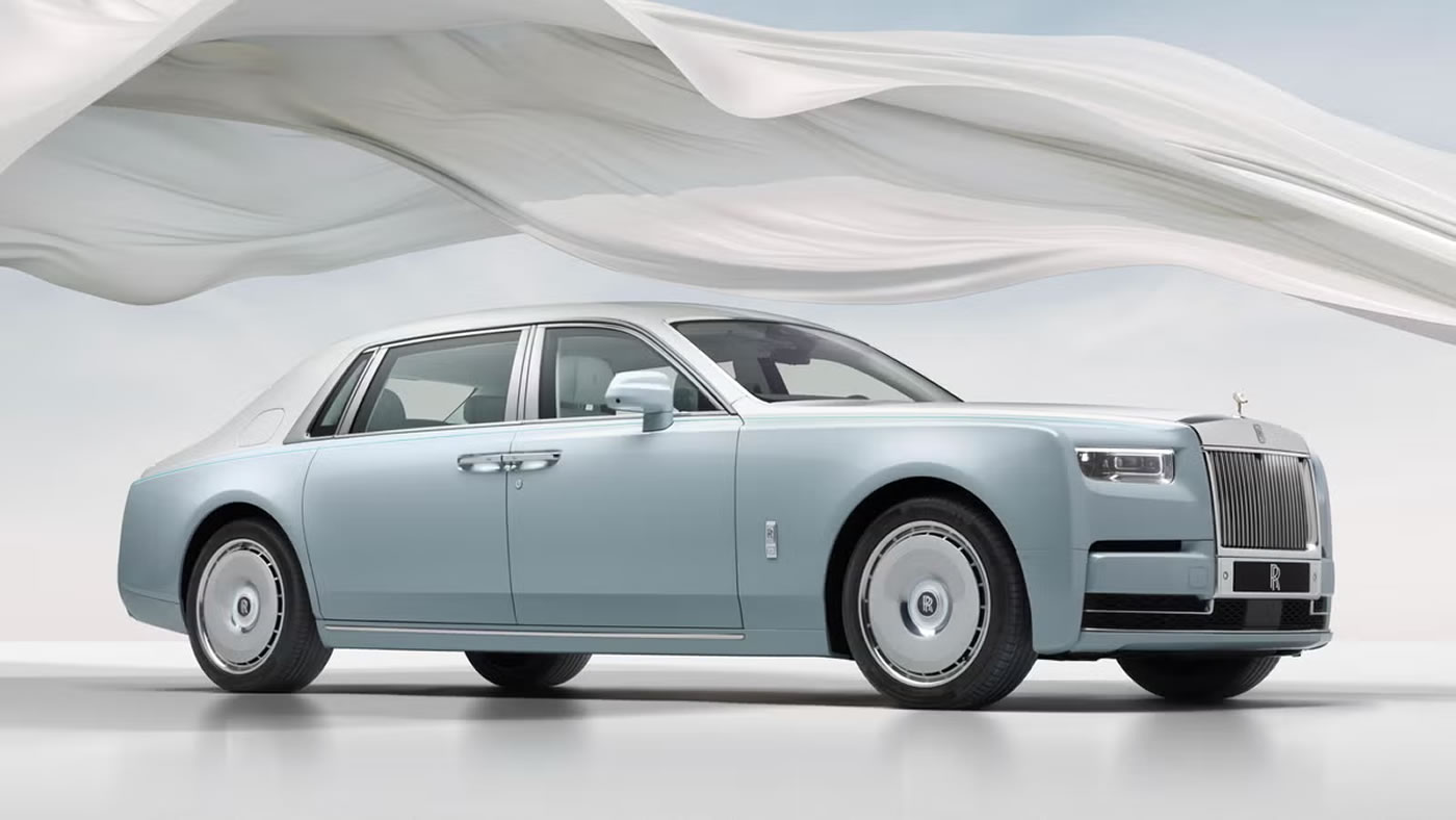 Rolls Royce Super Luxury from  £380/Hr 